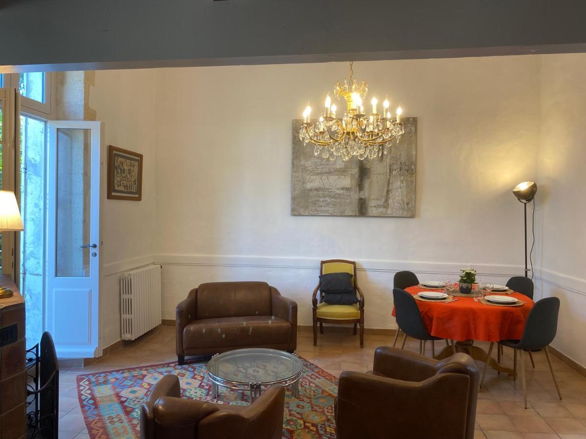 Appartement Duplex De Charme à Villeneuve-lès-Avignon Extérieur photo